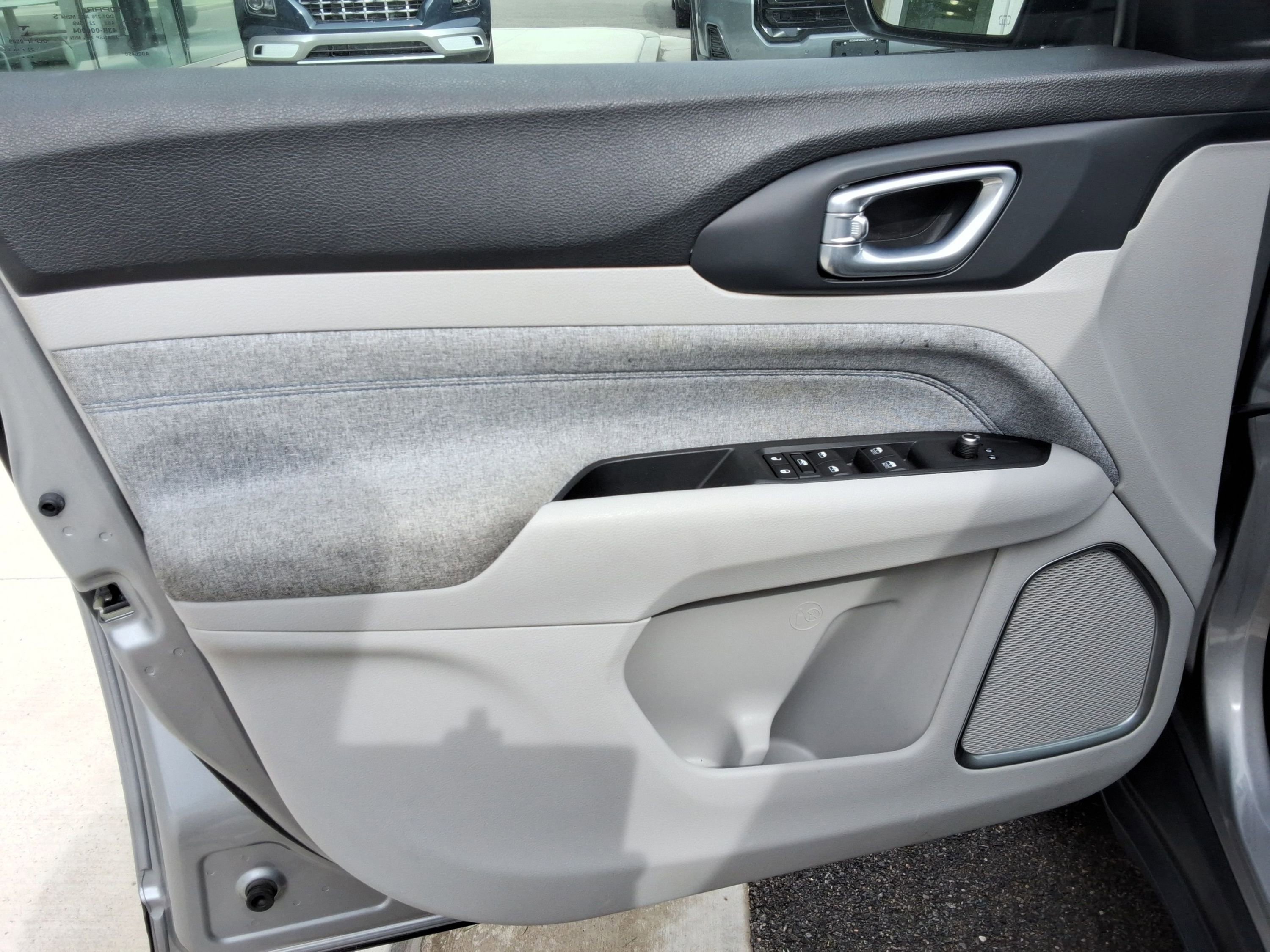 Used 2022 Jeep Compass Latitude FWD image 22