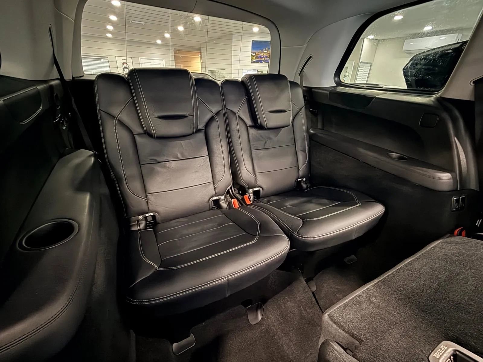 Used 2013 Mercedes-Benz GL 550 4MATIC image 18