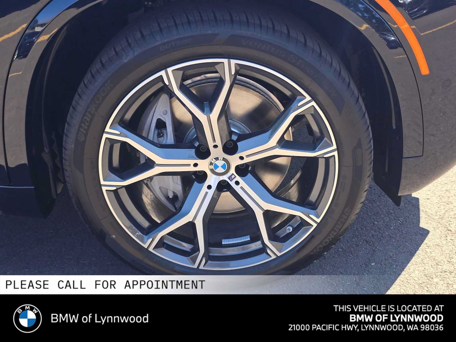 New 2026 BMW X5 xDrive50e w/ M Sport Package AWD/4WD image 9