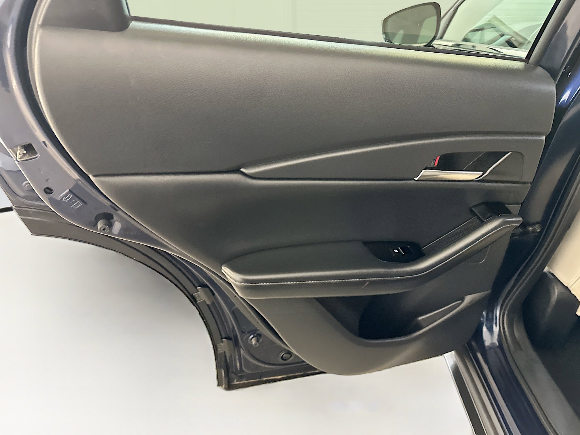 Used 2025 MAZDA CX-30 AWD 2.5 S w/ Preferred Package image 28