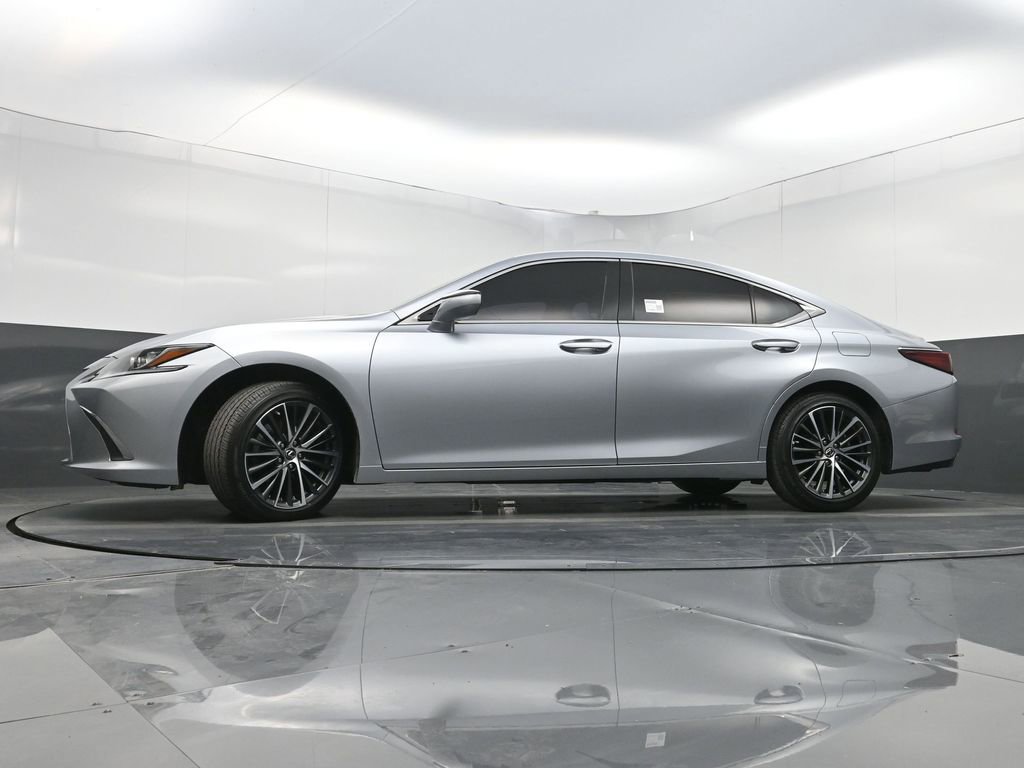 Used 2022 Lexus ES 350 w/ Premium Package image 28