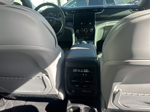 Used 2022 Jeep Grand Cherokee L Overland w/ Luxury Tech Group IV image 31