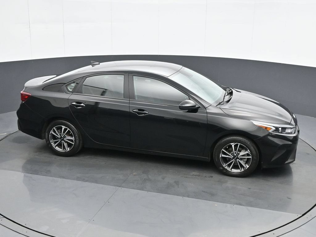 Used 2023 Kia Forte LXS FWD image 23