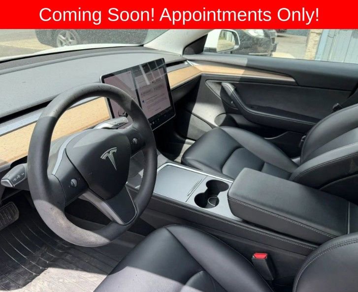 Used 2021 Tesla Model 3 Standard Range Plus RWD image 3