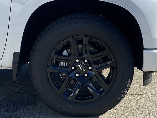 New 2026 Chevrolet Silverado 1500 Custom w/ Turbomax Blackout Package image 37