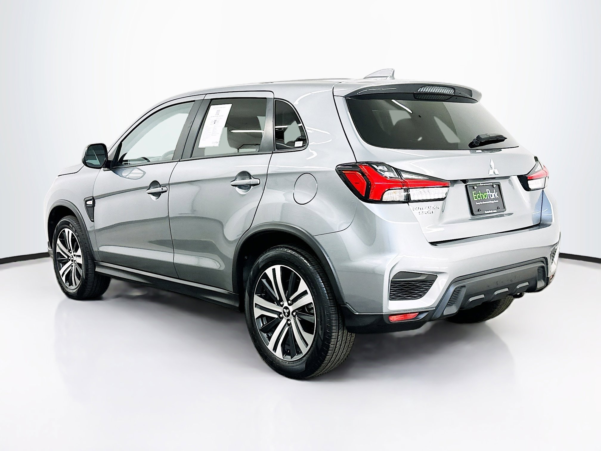 Used 2025 Mitsubishi Outlander Sport ES image 5