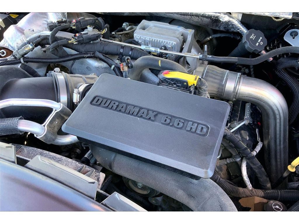 Used 2020 Chevrolet Silverado 3500 LTZ AWD/4WD image 32