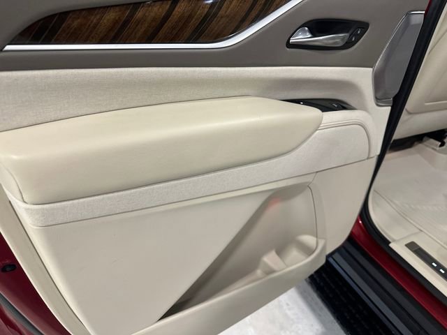 Used 2022 Cadillac Escalade ESV Sport Platinum image 25