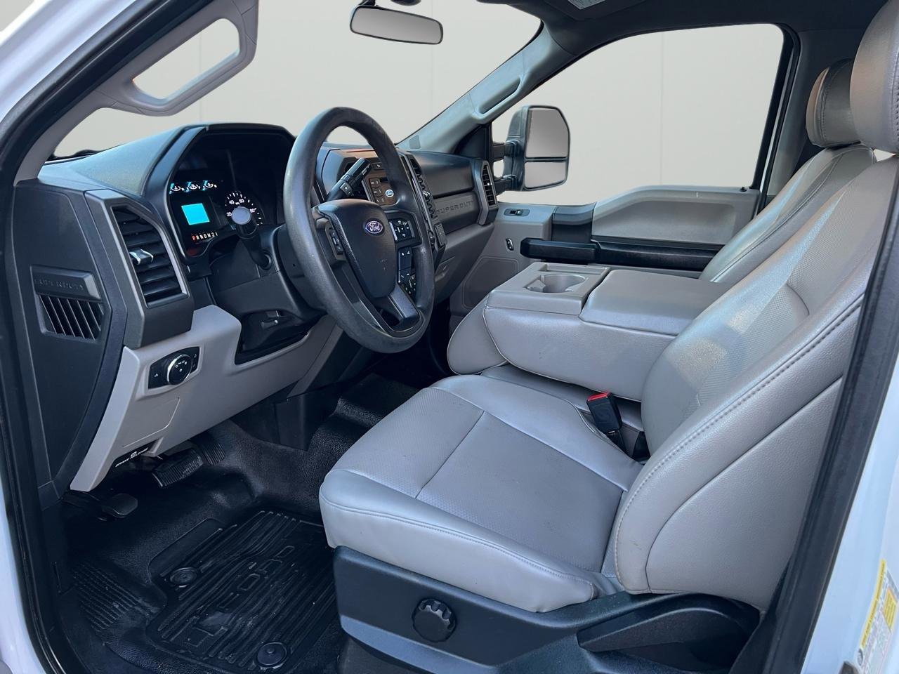 Used 2021 Ford F250 XL w/ Power Equipment Group image 28