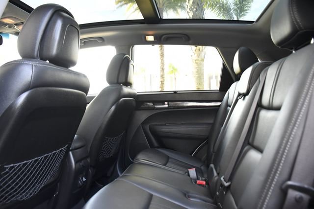 Used 2015 Kia Sorento SX image 20