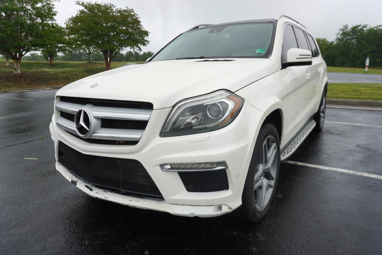 Used 2013 Mercedes-Benz GL 550 4MATIC image 7