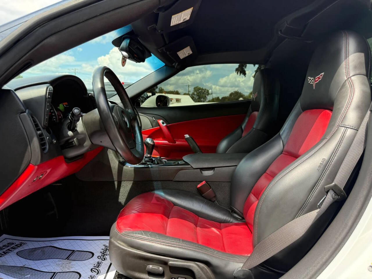 Used 2010 Chevrolet Corvette Coupe w/ Preferred Equipment Group RWD image 14