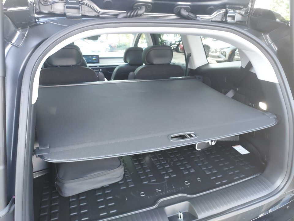 New 2026 Hyundai Ioniq 9 Limited image 20