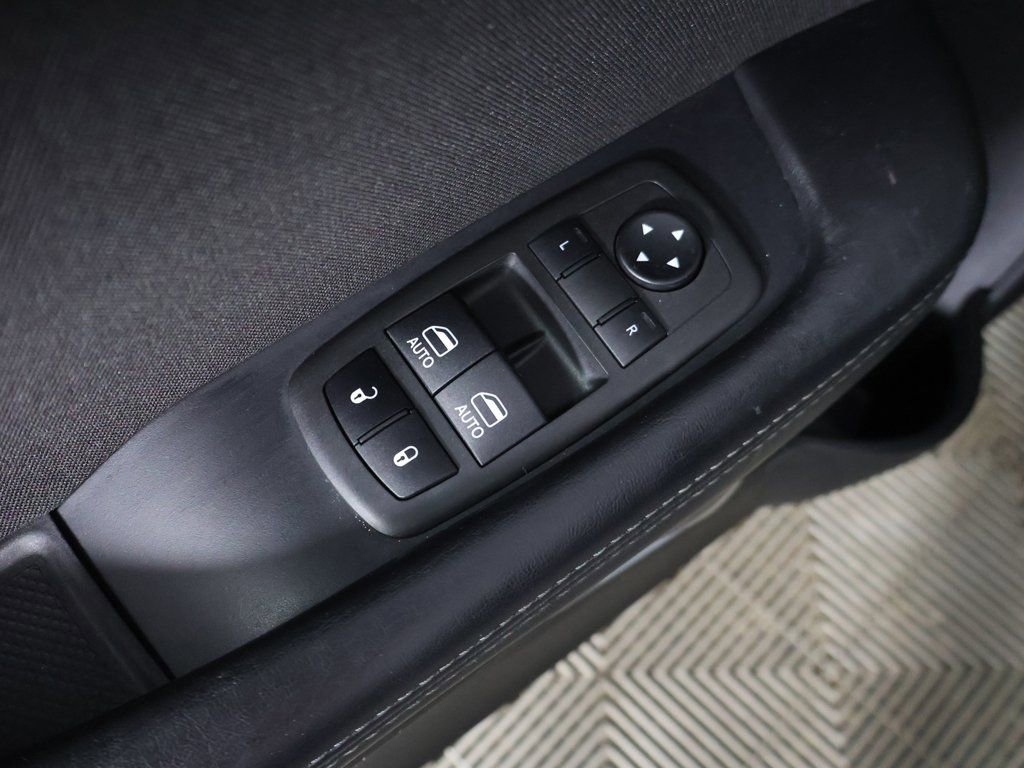 Used 2022 Dodge Challenger GT image 26