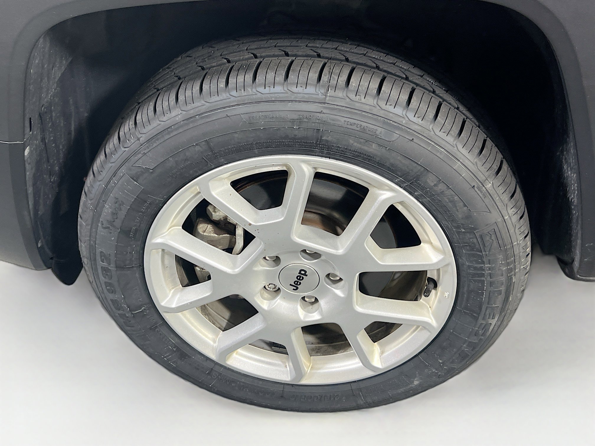 Used 2022 Jeep Renegade Latitude w/ Convenience Group image 29