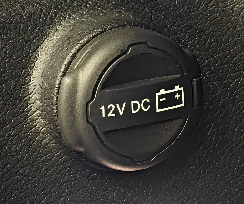 Used 2021 Jeep Wrangler Willys image 25