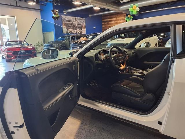 Used 2022 Dodge Challenger SRT Hellcat w/ Plus Package image 14
