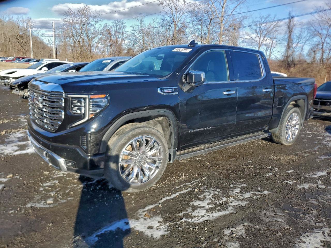 Used 2023 GMC Sierra 1500 Denali AWD/4WD image 2