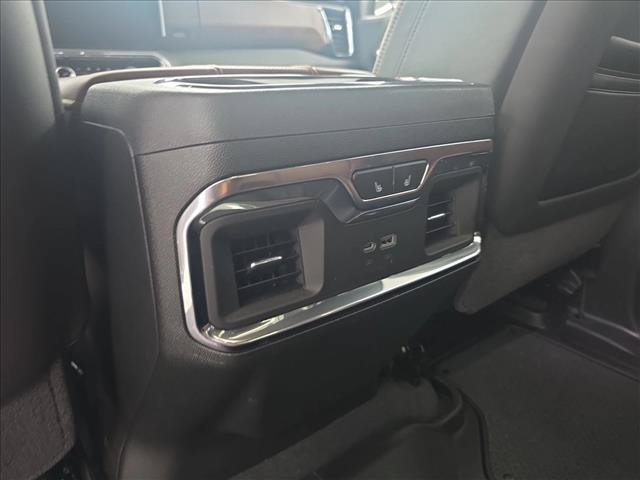 Used 2025 GMC Sierra 1500 Denali Ultimate AWD/4WD image 18