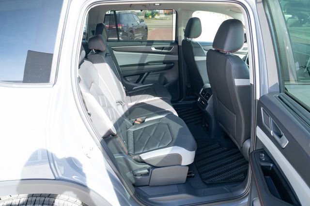 New 2026 Volkswagen Atlas Peak Edition image 39