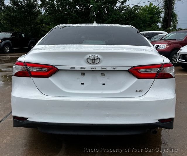 Used 2020 Toyota Camry LE FWD image 8