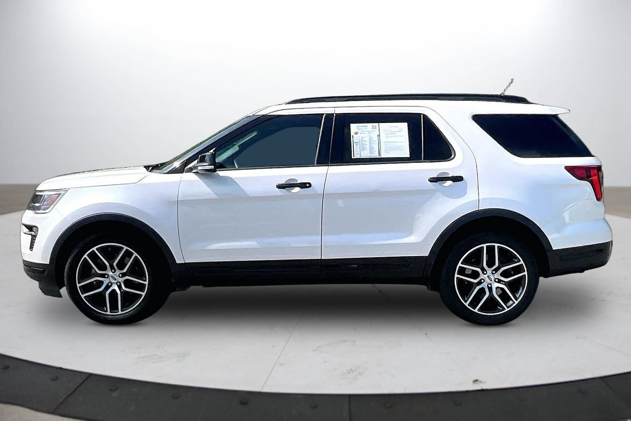 Used 2019 Ford Explorer Sport w/ Equipment Group 401A AWD/4WD image 5
