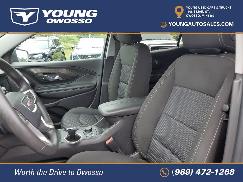Used 2024 GMC Terrain SLE w/ Driver Convenience Package FWD image 8