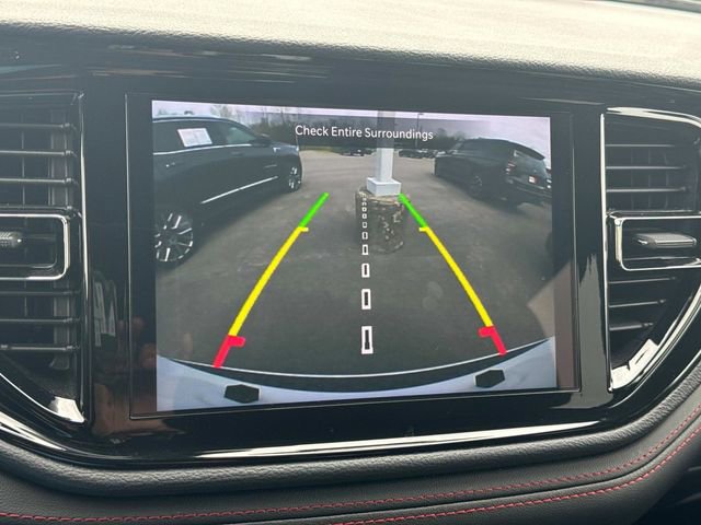 Used 2025 Dodge Durango GT AWD/4WD image 36