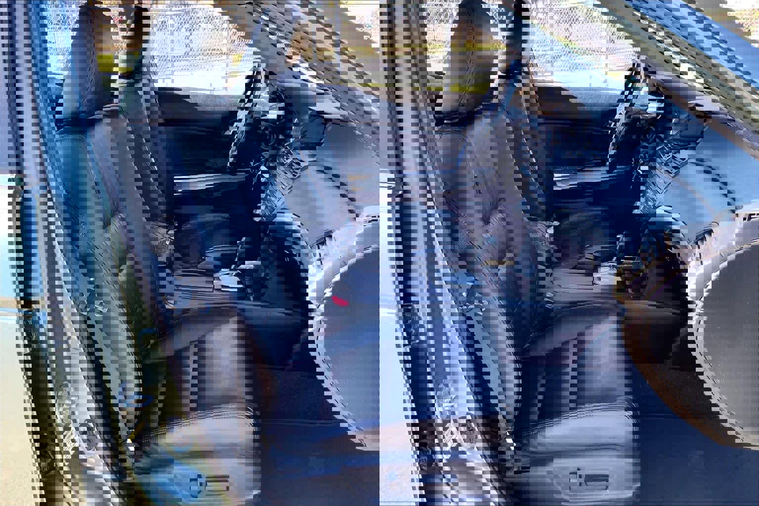 Used 2010 Honda Accord EX-L image 8