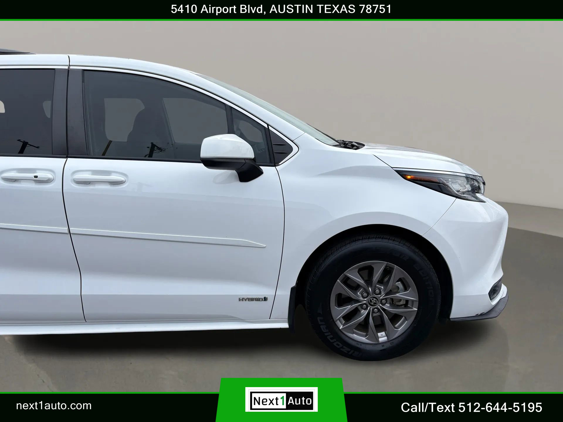 Used 2021 Toyota Sienna LE image 4