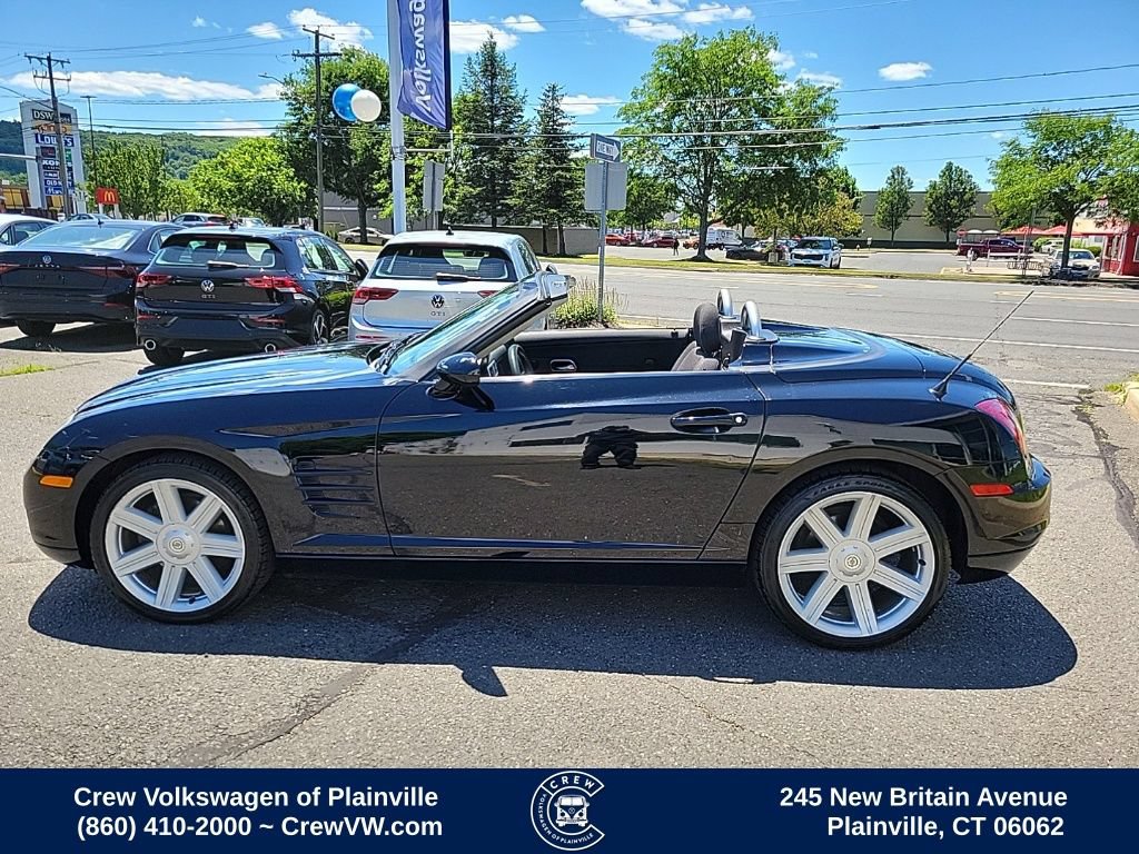 Used 2007 Chrysler Crossfire Convertible RWD image 2