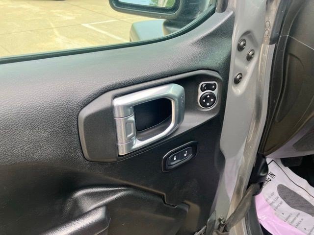 Certified 2020 Jeep Wrangler Unlimited Sport AWD/4WD image 10