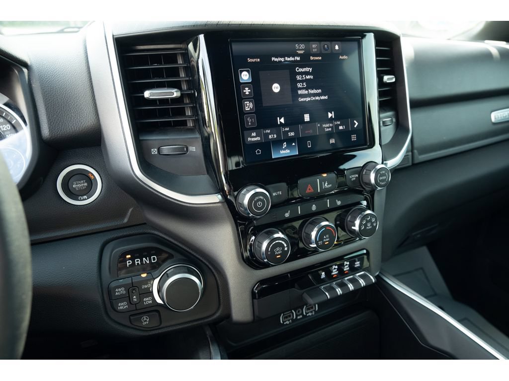 Used 2025 RAM 1500 Big Horn AWD/4WD image 22