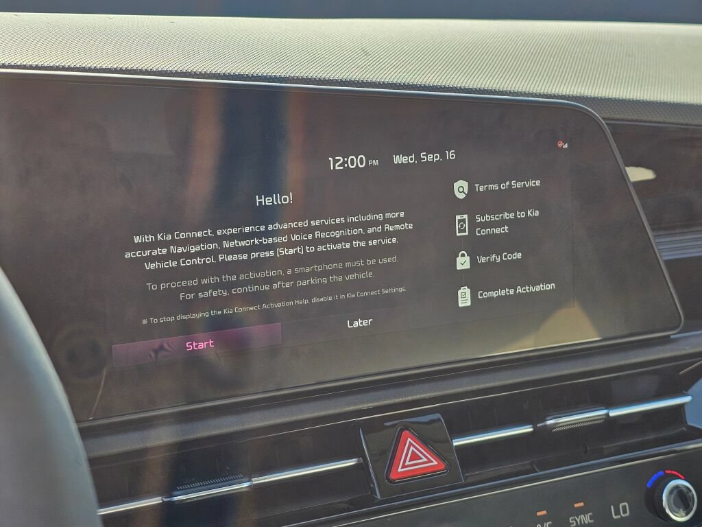 New 2026 Kia Niro EX FWD image 13
