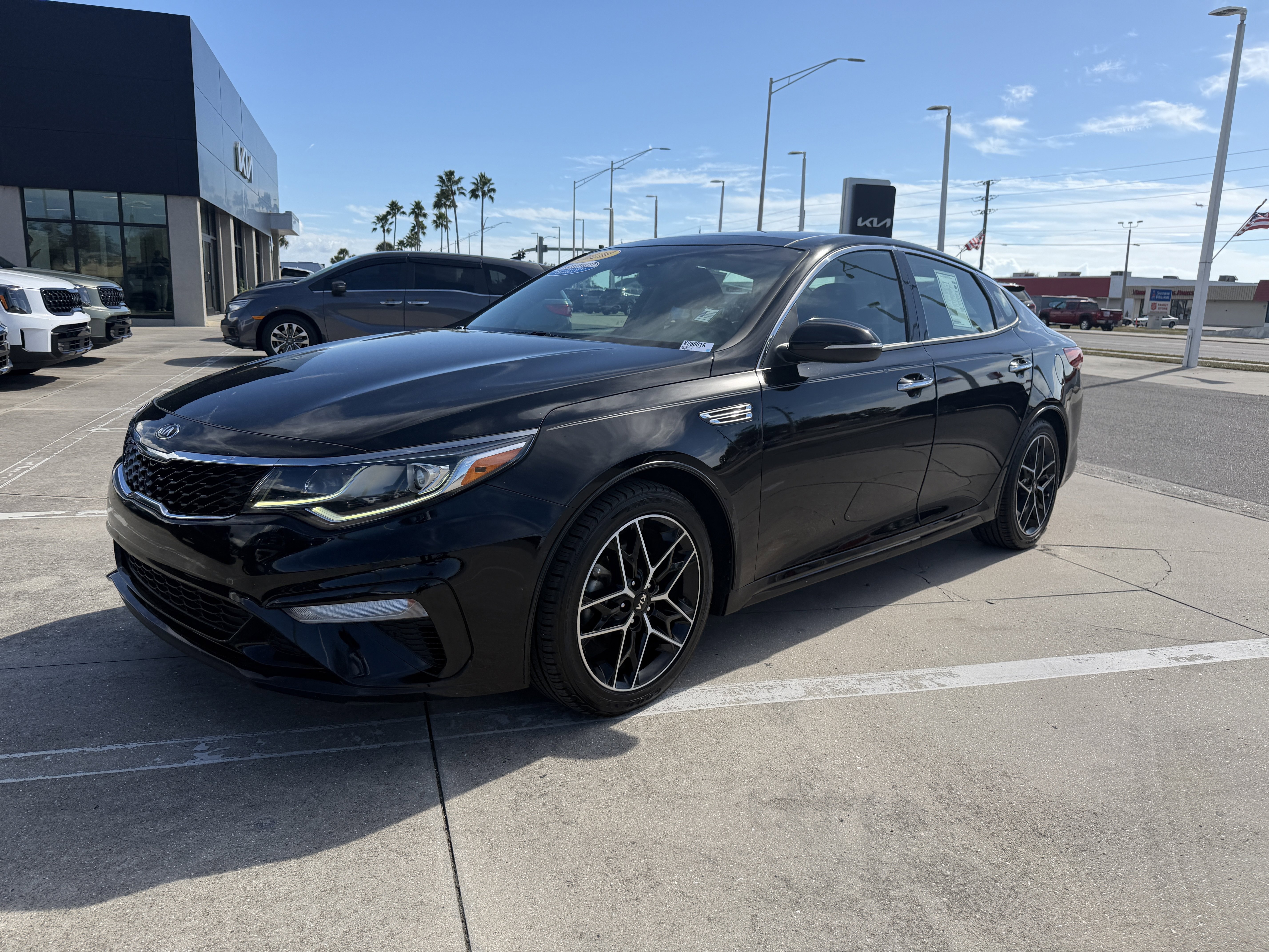 Certified 2020 Kia Optima SE image 11