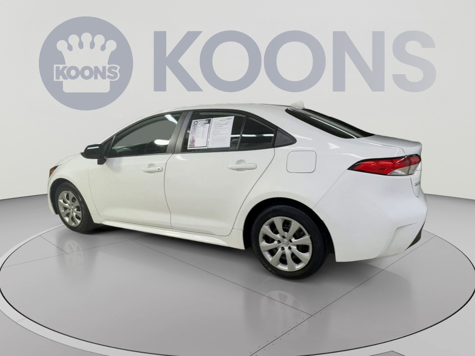 Used 2023 Toyota Corolla LE FWD image 8