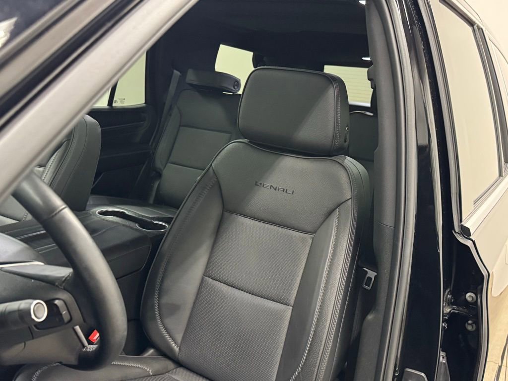 Certified 2024 GMC Yukon Denali image 45