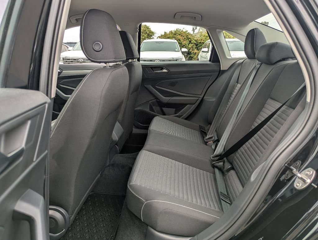 Used 2023 Volkswagen Jetta S FWD image 24