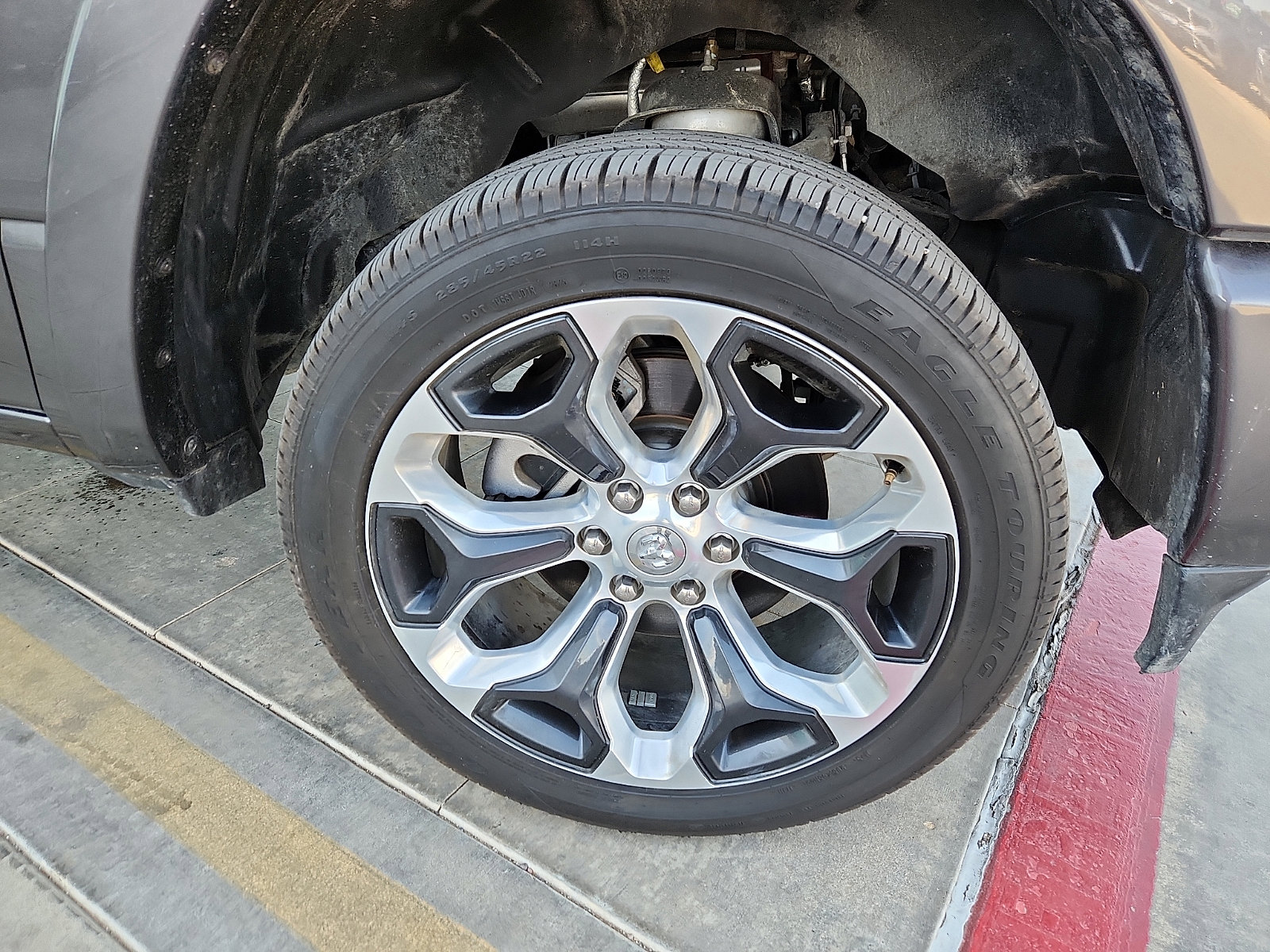Used 2024 RAM 1500 Limited w/ Trailer Tow Group image 9