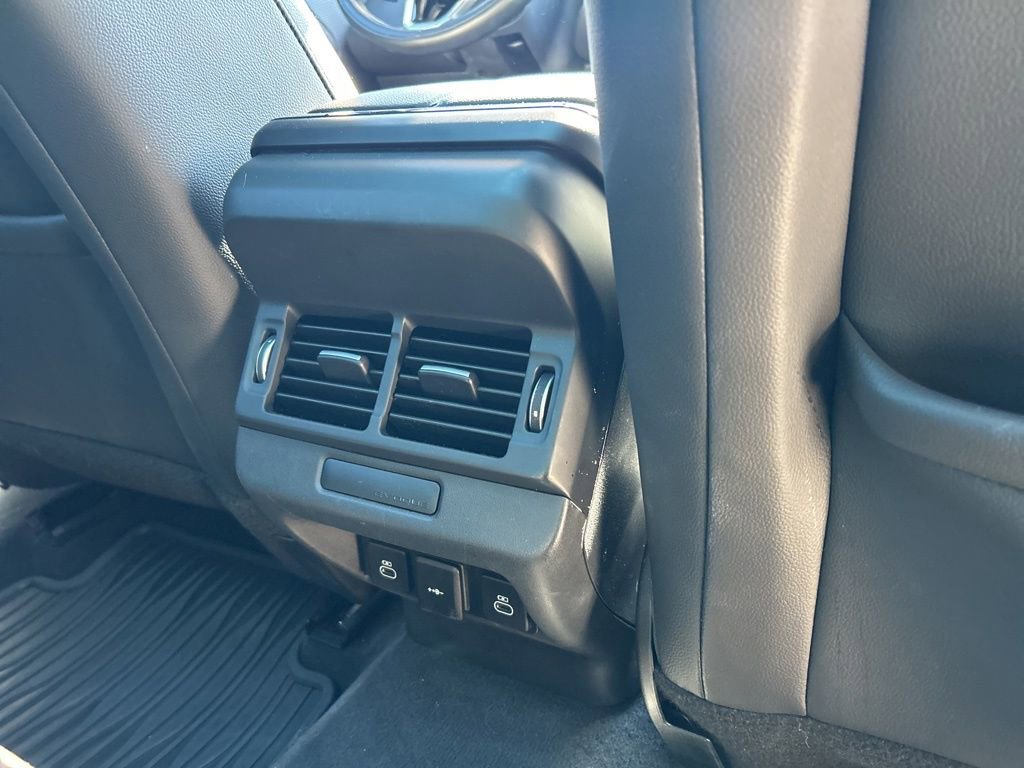 Used 2023 Land Rover Range Rover Evoque R-Dynamic S image 49