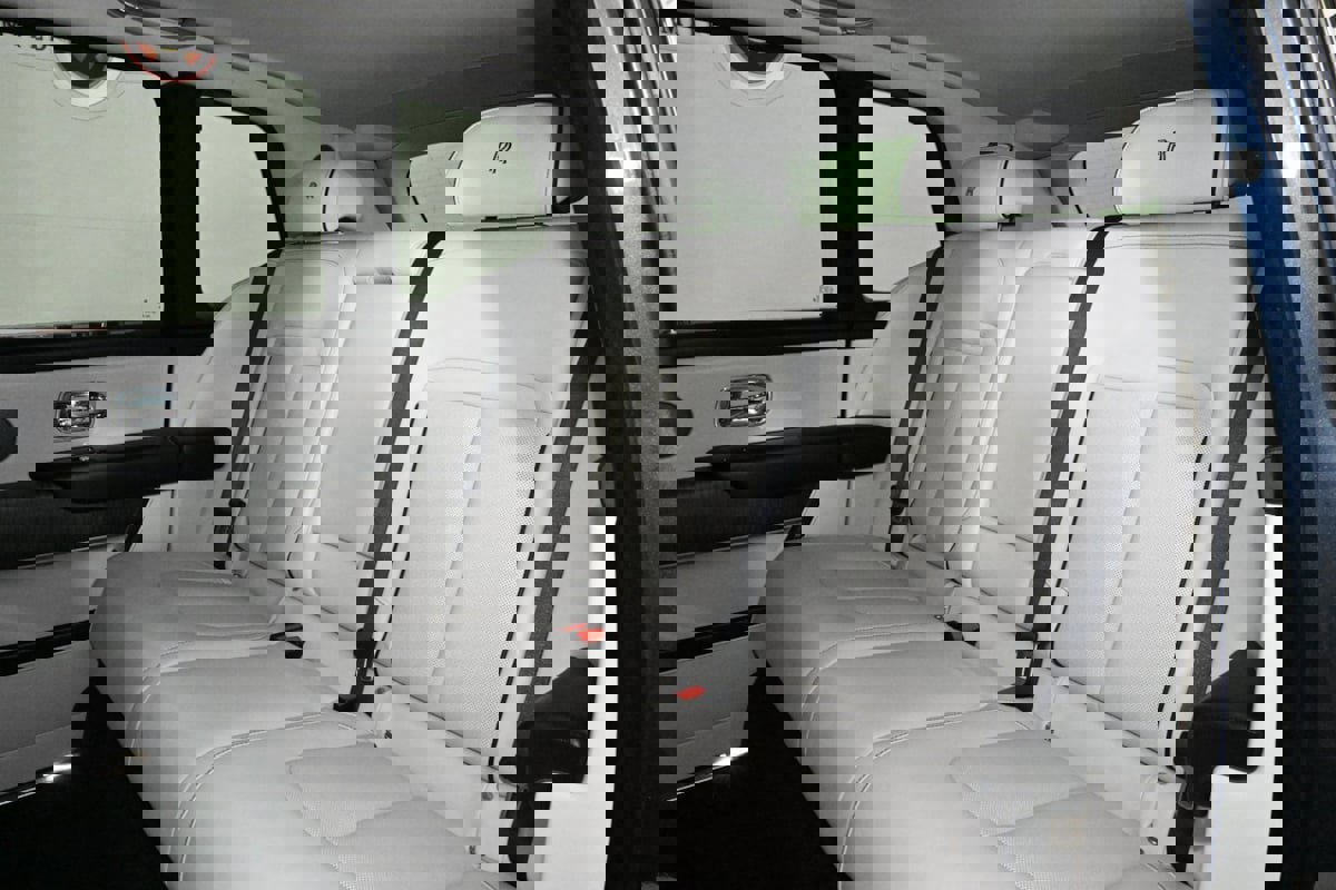 Used 2019 Rolls-Royce Cullinan image 55