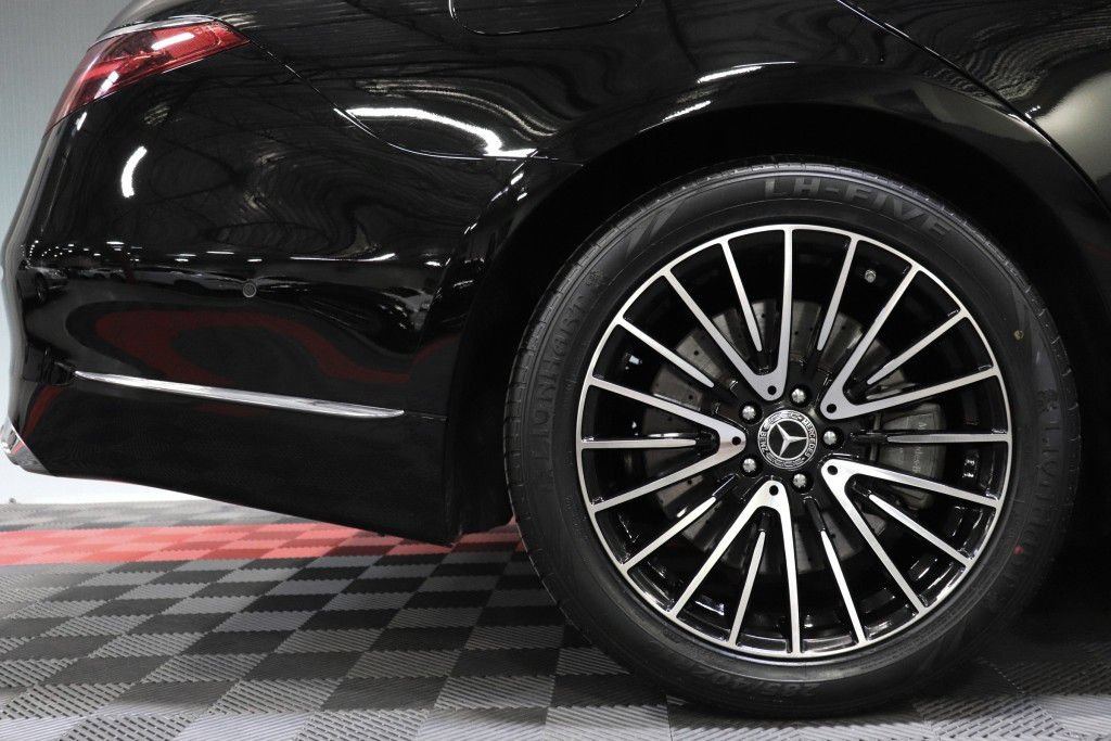 Used 2022 Mercedes-Benz S 580 4MATIC Sedan w/ Warmth & Comfort Package image 85