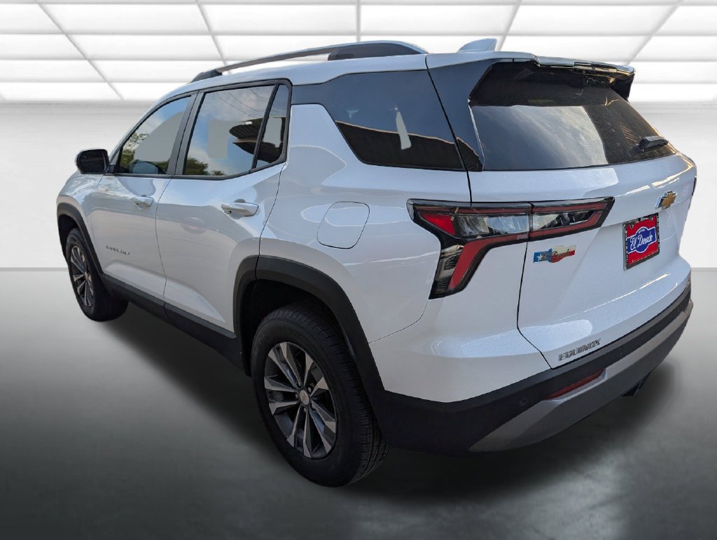 New 2027 Chevrolet Equinox LT w/ Convenience Package II FWD image 2