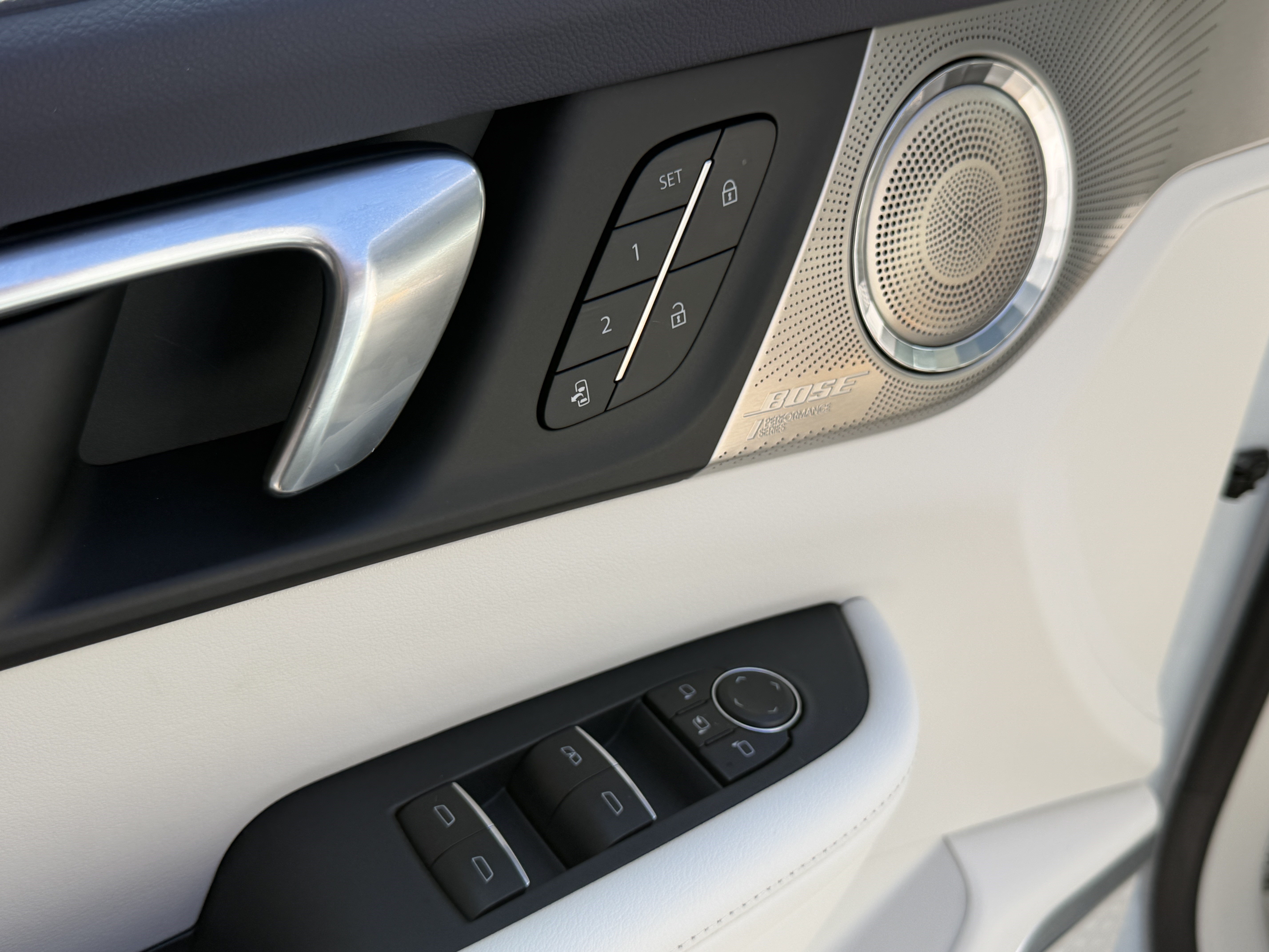 New 2027 Buick Enclave Avenir FWD image 14
