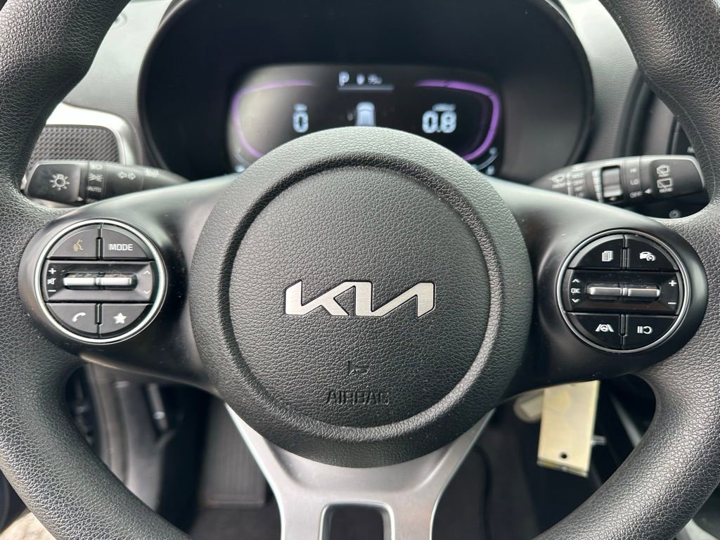 Used 2023 Kia Soul LX w/ LX Technology Package image 22