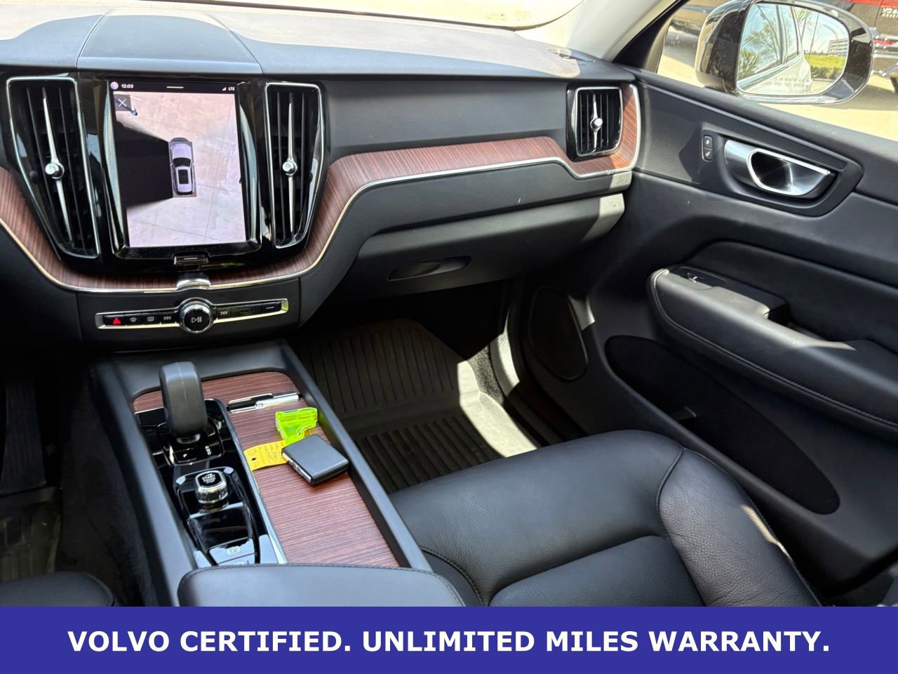 Certified 2023 Volvo XC60 B5 Plus w/ Climate Package image 15