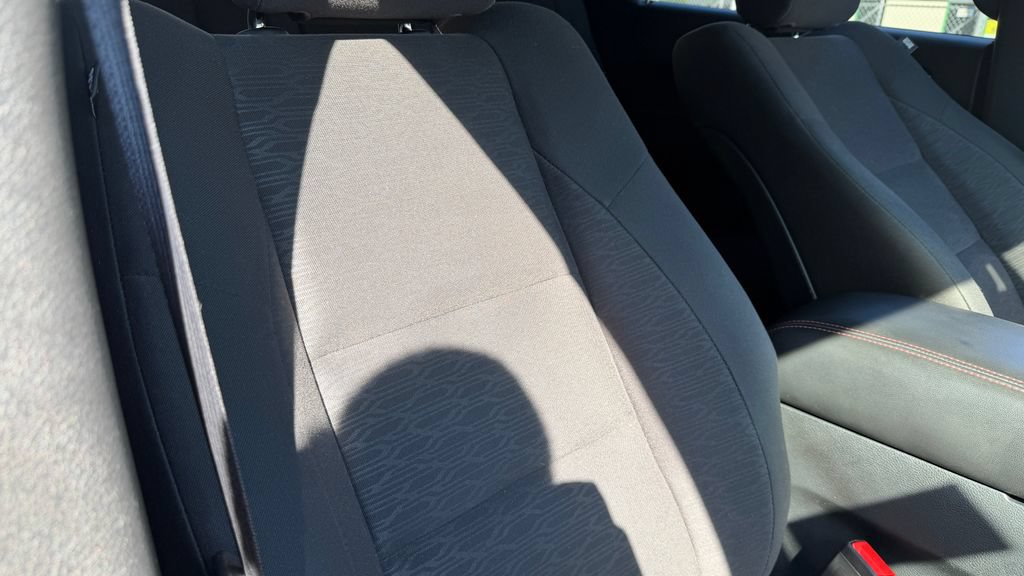 Used 2025 Dodge Durango GT RWD image 22