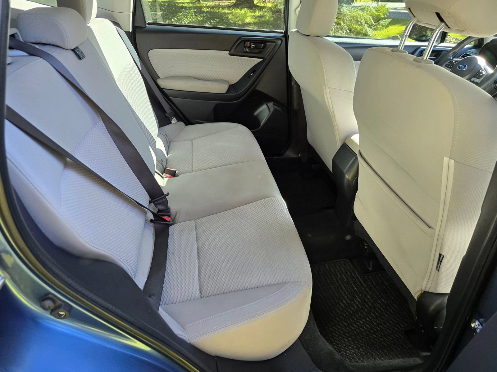Used 2017 Subaru Forester 2.5i w/ Alloy Wheel Package AWD/4WD image 15