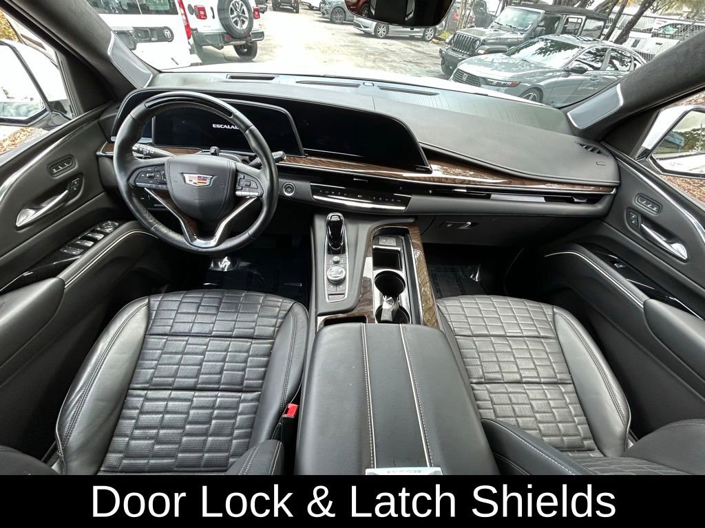 Used 2024 Cadillac Escalade ESV Sport Platinum w/ LPO, ONYX Package image 10