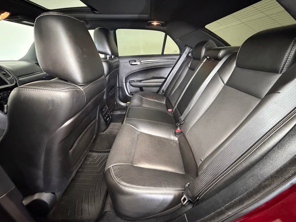 Used 2018 Chrysler 300 S w/ Safetytec Plus Group image 5